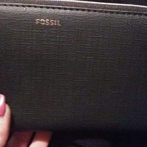 Fossil wallet